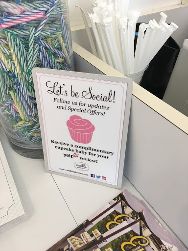 Bakery «Vanilla Bake Shop», reviews and photos, 512 Wilshire Blvd, Santa Monica, CA 90401, USA