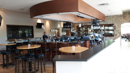 American Restaurant «Pinstripes», reviews and photos, 3849 Gallagher Dr, Edina, MN 55435, USA