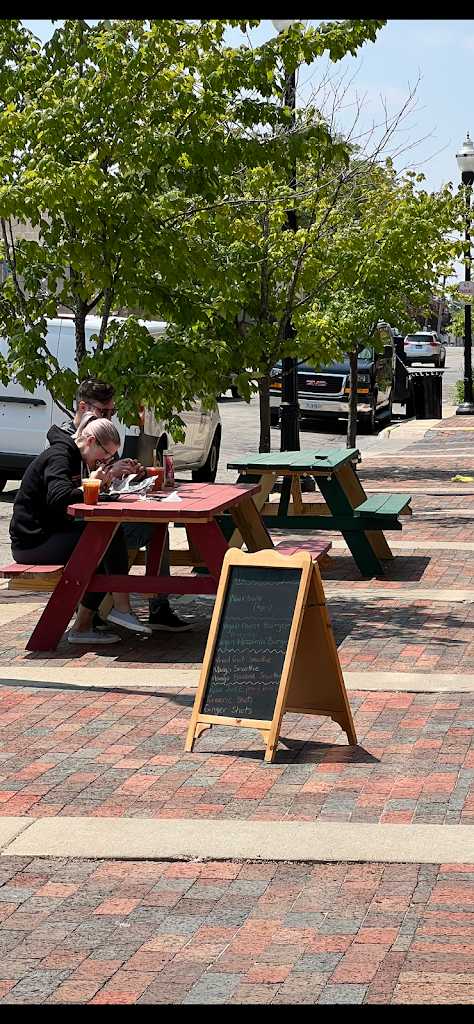 The Raw Juice Bar 60085