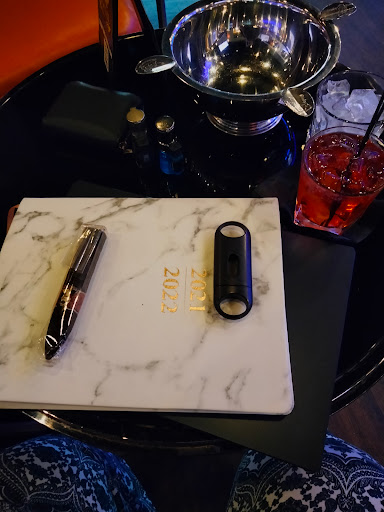 Tobacco Shop «Smoke Inn», reviews and photos, 801 Village Blvd #305, West Palm Beach, FL 33409, USA