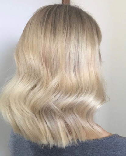 Beauty Salon «Aveda Richard Michael Salon», reviews and photos, 3333 S Bear St #152, Costa Mesa, CA 92626, USA