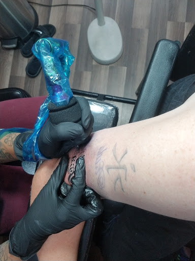 Explore feminine hand tattoo ideas, creative tattoo ideas in Glendale, available at Knucklehead Tattoo Shop