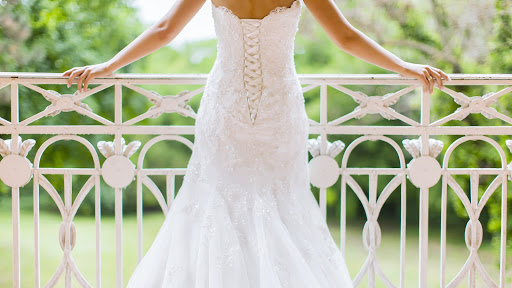 Chaz Bridal & Consignment, 7333 Montgomery Rd, Cincinnati, OH 45236, USA, 