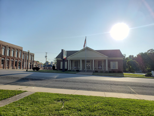 Regional Missouri Bank in Paris, Missouri