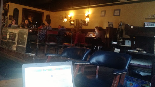 Coffee Shop «Nervous Dog Coffee Bar & Roaster», reviews and photos, 1530 W Market St, Akron, OH 44313, USA