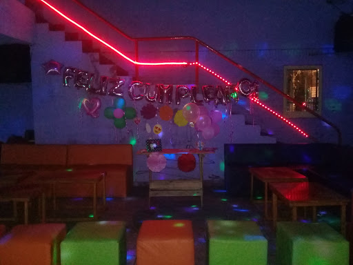 Discotheques celebrate birthdays Asuncion