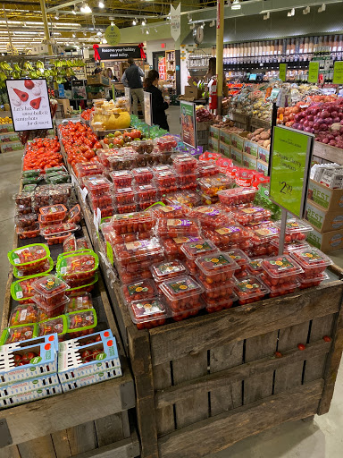 Grocery Store «Whole Foods Market», reviews and photos, 471 NJ-35, Red Bank, NJ 07701, USA