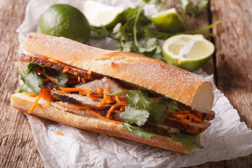 Banh Mi n Roll 30030