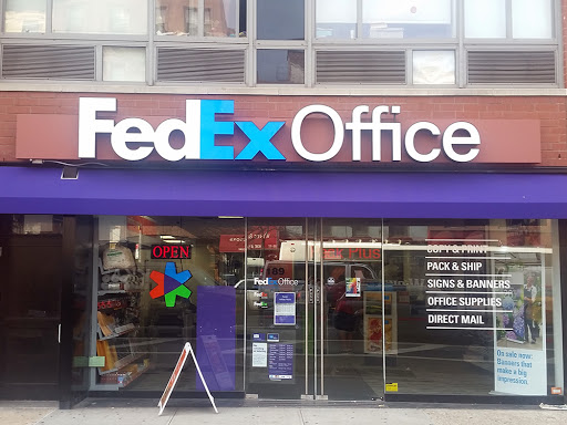 Print Shop «FedEx Office Print & Ship Center», reviews and photos, 189 8th Ave, New York, NY 10011, USA