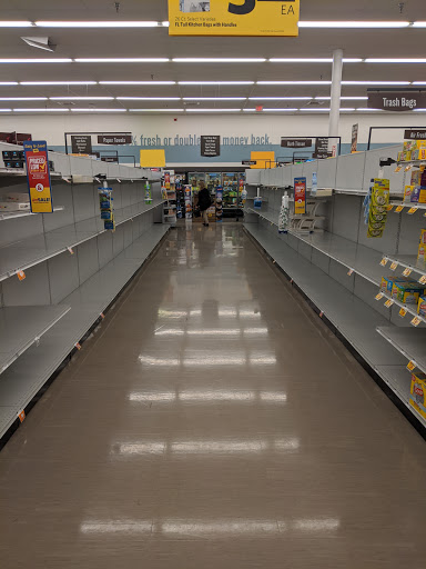 Grocery Store «Food Lion», reviews and photos, 425-A Wythe Creek Rd, Poquoson, VA 23662, USA