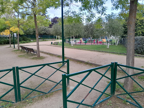 Parc Bernard Schreiner à Mantes-la-Ville