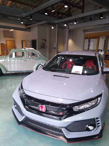 Used Car Dealer «Eurostar Auto Gallery», reviews and photos, 100 Cockeysville Rd Suite 200, Cockeysville, MD 21030, USA