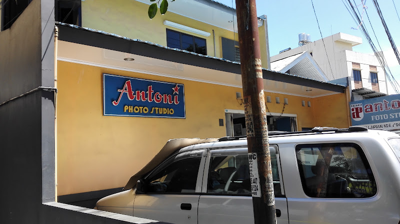 Antoni Photo Studio