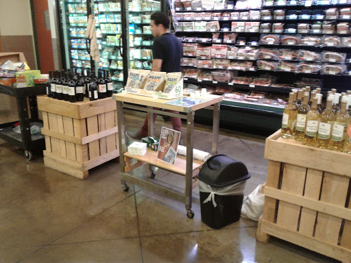 Grocery Store «Whole Foods Market», reviews and photos, 801 E Lamar Blvd, Arlington, TX 76011, USA