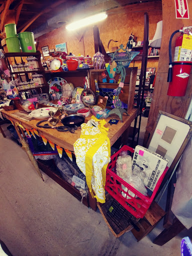 Route 202 Antiques & Flea Market