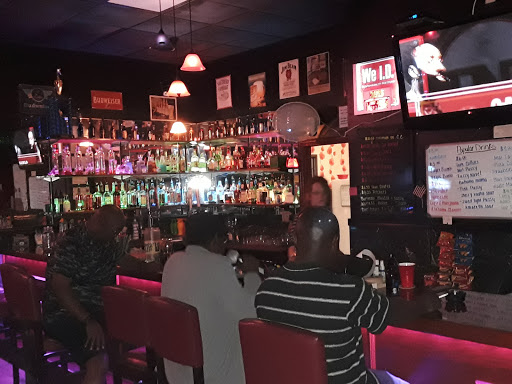 R&B Karaoke Bar & Grill