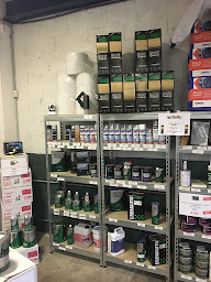 Photo n°2 de Nuance Couleur à Marolles-en-Hurepoix ()