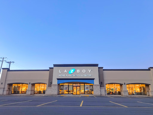 Furniture Store «La-Z-Boy Furniture Galleries», reviews and photos, 7900 W Layton Ave, Greenfield, WI 53220, USA