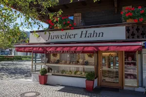 Juwelier Hahn - Schmuck mit feinen Edelsteinen - Bad Wiessee - Tegernsee image