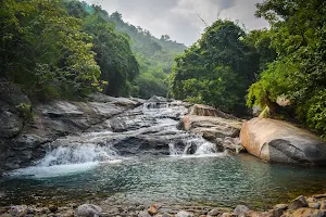 Baatra sahi waterfall image