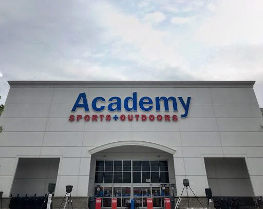 Sporting Goods Store «Academy Sports + Outdoors», reviews and photos, 7926 Giacosa Pl, Memphis, TN 38133, USA