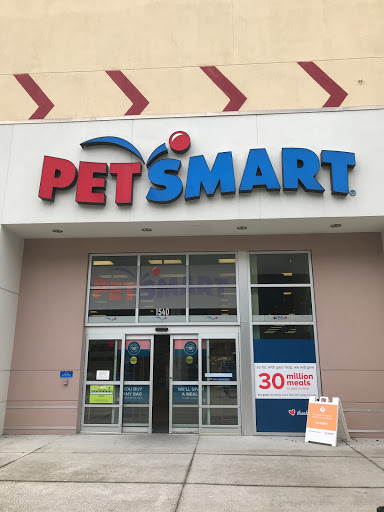 Pet Supply Store «PetSmart», reviews and photos, 1540 N Dale Mabry Hwy, Tampa, FL 33607, USA