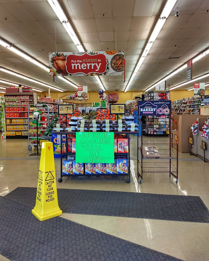 Grocery Store «Safeway», reviews and photos, 1605 E Bridge St, Brighton, CO 80601, USA
