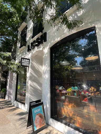 Cosmetics Store «Lush», reviews and photos, 708 NW 23rd Ave, Portland, OR 97210, USA