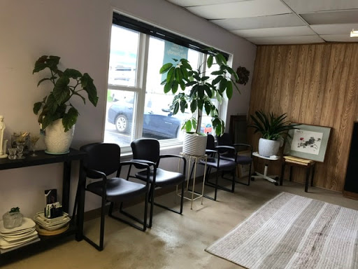 Dry Cleaner «Top Notch Cleaners», reviews and photos, 7005 E Michigan Ave, Saline, MI 48176, USA