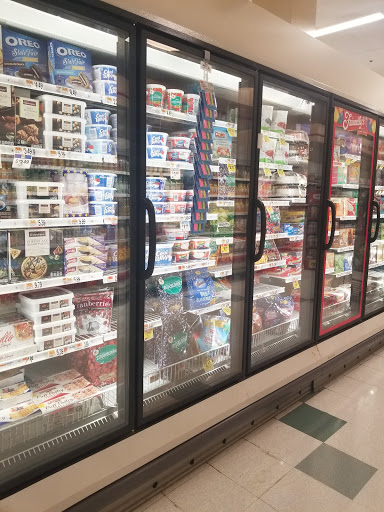 Supermarket «Super Stop & Shop», reviews and photos, 1690 Revere Beach Pkwy, Everett, MA 02149, USA