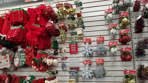 Dollar Store «Dollar Tree», reviews and photos, 1005 Stevenson Ave, Enumclaw, WA 98022, USA