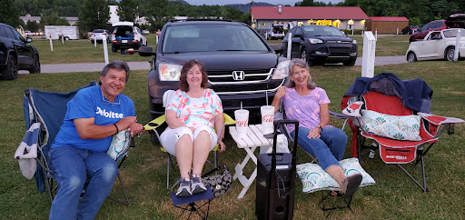 Drive-in Movie Theater «Stardust Drive In Theatre», reviews and photos, 310 Purple Tiger Dr, Watertown, TN 37184, USA