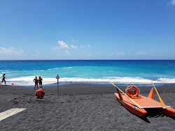Spiaggia di Fiuzzi'in fotoğrafı uçurumlarla desteklenmiş