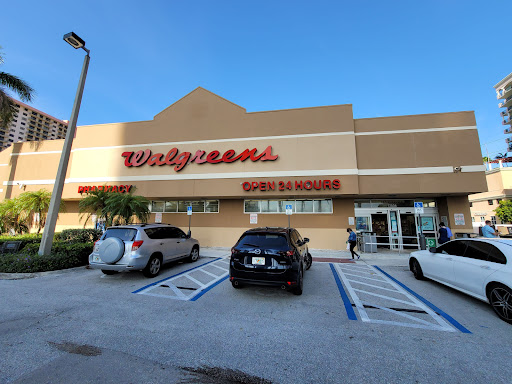 Drug Store «Walgreens», reviews and photos, 17534 Collins Ave, Sunny Isles Beach, FL 33160, USA