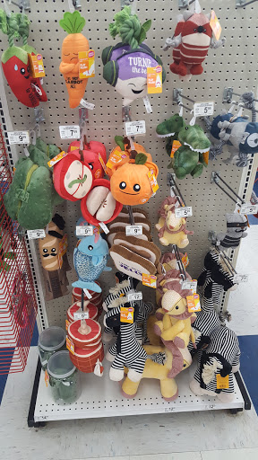 Pet Supply Store «Petco Animal Supplies», reviews and photos, 710 W 66th St, Richfield, MN 55423, USA
