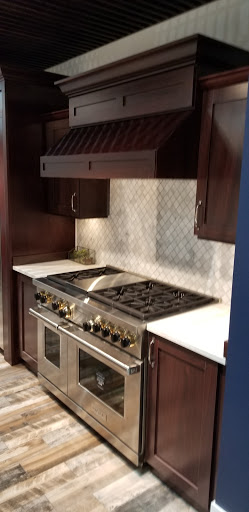 Furniture Store «Jeff Lynch Appliance & TV Ctr», reviews and photos, 17 Roper Mountain Road, Greenville, SC 29607, USA