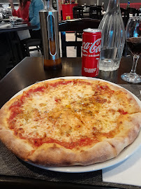 Plats et boissons du Pizzeria Pizza pazza à Avon - n°18