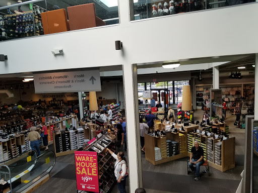 Shoe Store «DSW Designer Shoe Warehouse», reviews and photos, 60 NJ-17, Paramus, NJ 07652, USA