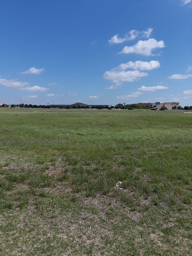 Recreation Center «Mustang Park Recreation Center», reviews and photos, 2223 Kinwest Pkwy, Irving, TX 75063, USA