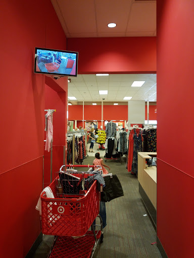 Department Store «Target», reviews and photos, 26650 Ford Rd, Dearborn Heights, MI 48127, USA