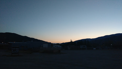 Hardware Store «L & M Lumber», reviews and photos, 4700 Lake Isabella Blvd, Lake Isabella, CA 93240, USA