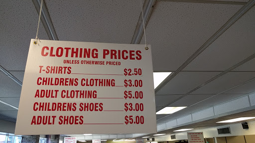 Thrift Store «Salvation Army Thrift Store», reviews and photos, 120 NW 10th St, Ocala, FL 34475, USA