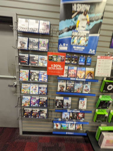 Video Game Store «GameStop Military», reviews and photos, 2840 Bastogne Ave, Fort Campbell, KY 42223, USA