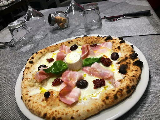 Rossodivino in Santo Stefano di Camastra, Città Metropolitana di Messina