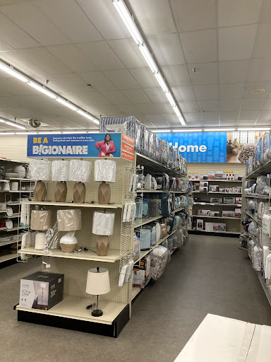 Discount Store «Big Lots», reviews and photos, 6282 Pearl Rd, Parma Heights, OH 44130, USA