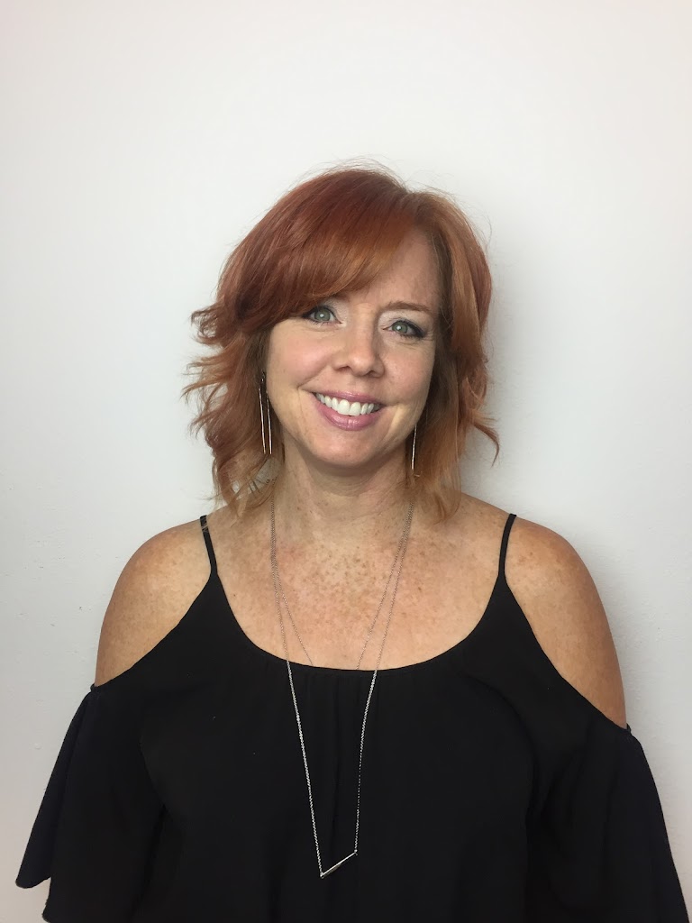 Erika Gold at Salon Studios 91377