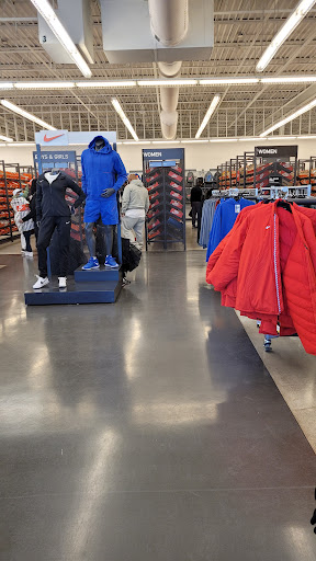 Clothing Store «Nike Clearance Store», reviews and photos, 4099 S Plaza Dr, Memphis, TN 38116, USA