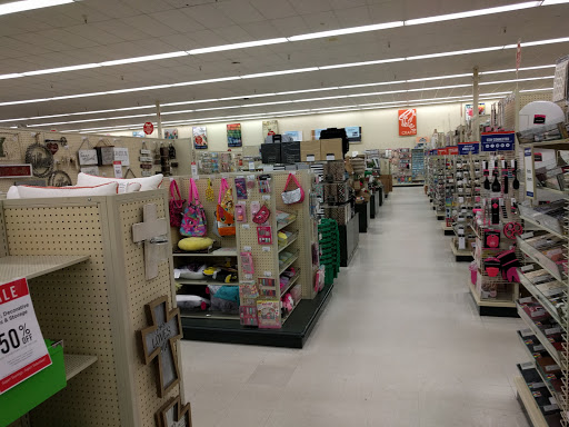 Craft Store «Hobby Lobby», reviews and photos, 3001 S 23rd Ave, Greeley, CO 80631, USA