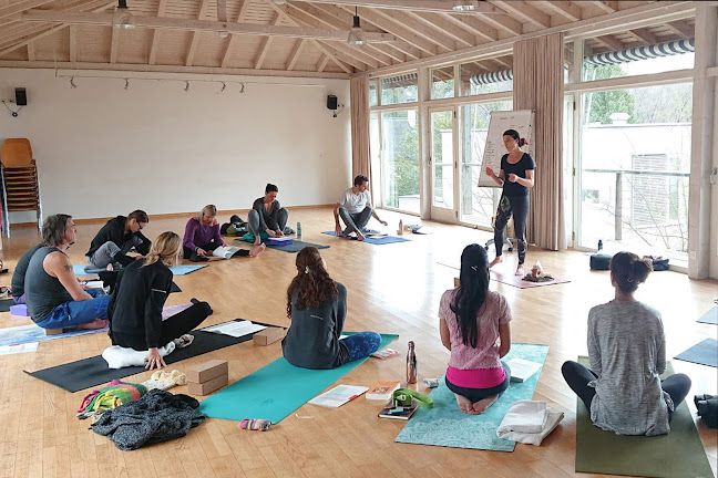 Rezensionen über Yoga Training Zurich in Zürich - Yoga-Studio