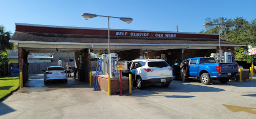Water Works Car Wash of Lake Wales en Lake Wales
